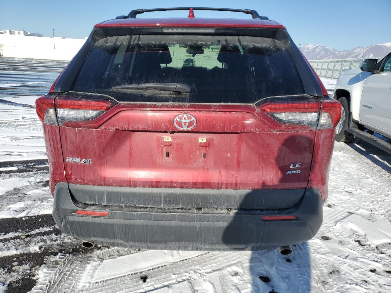 2019 TOYOTA RAV4
