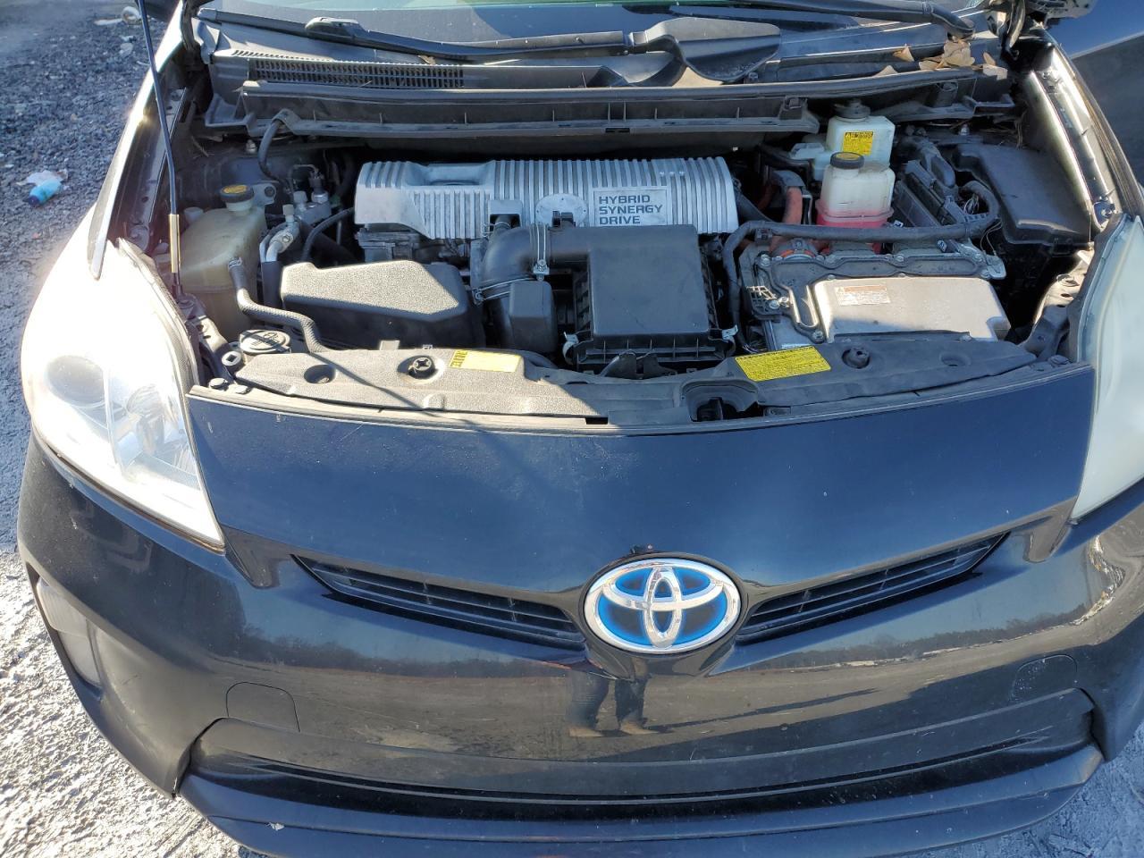 2012 TOYOTA PRIUS