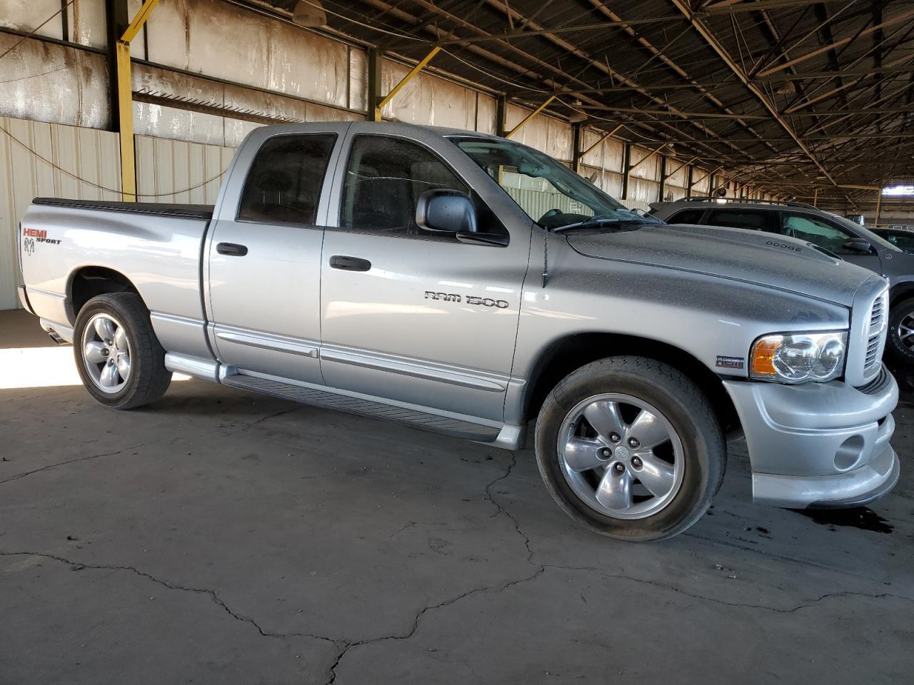 2004 DODGE RAM 1500