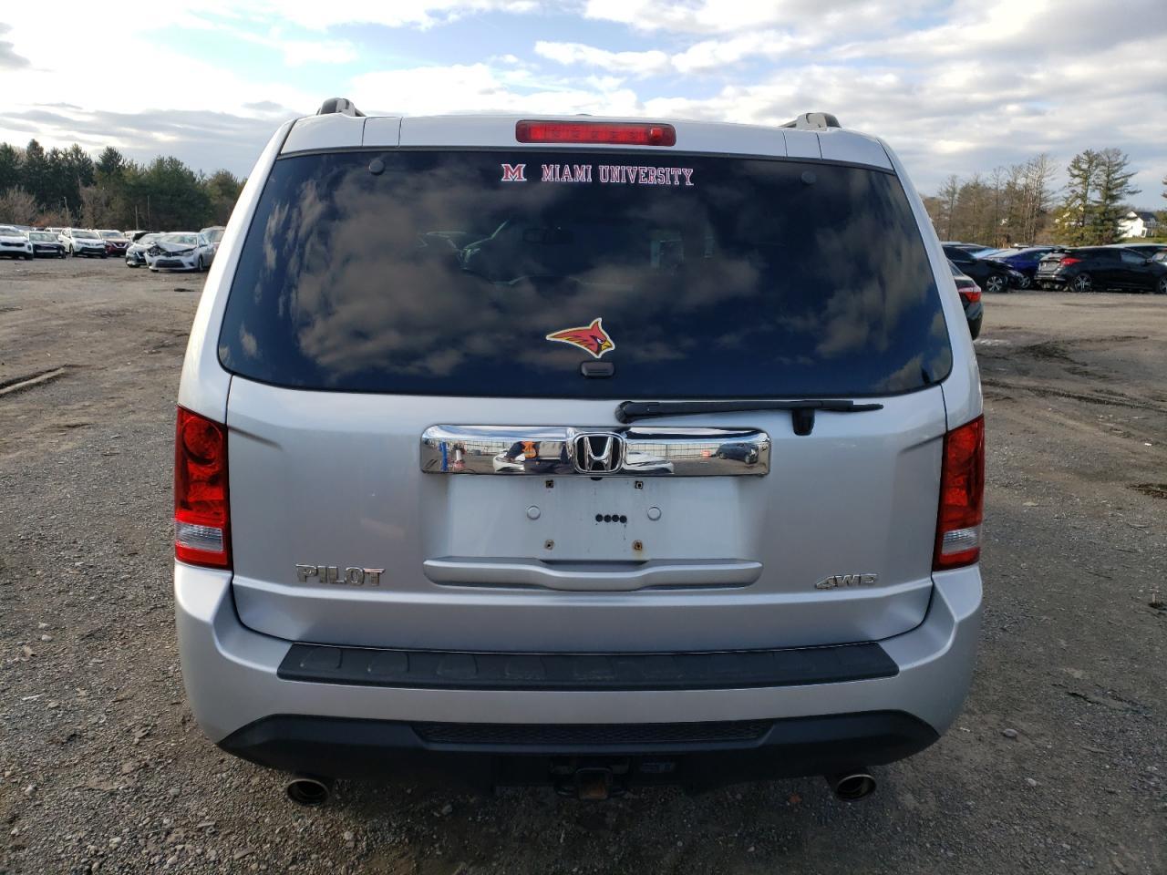 2015 HONDA PILOT