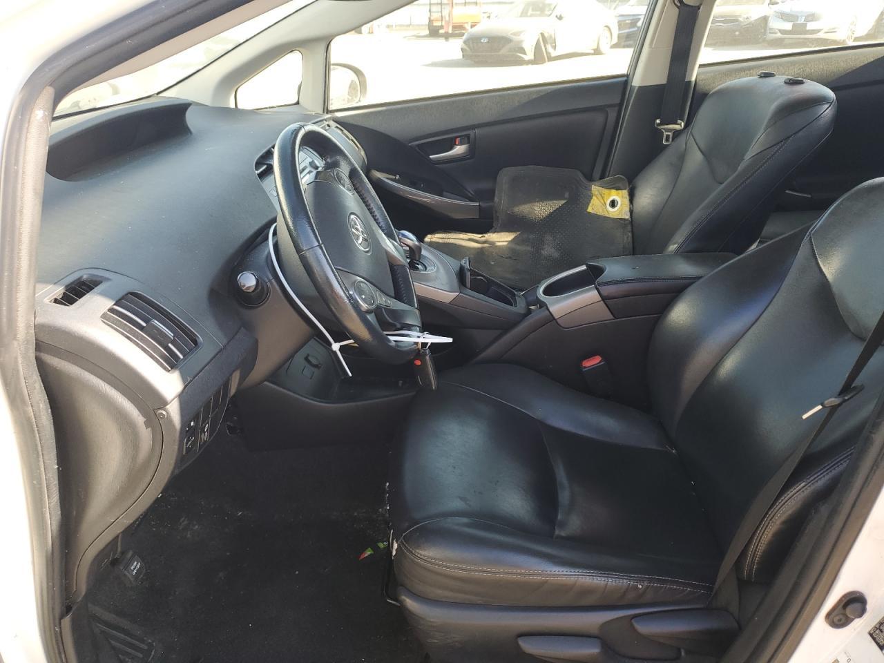 2015 TOYOTA PRIUS