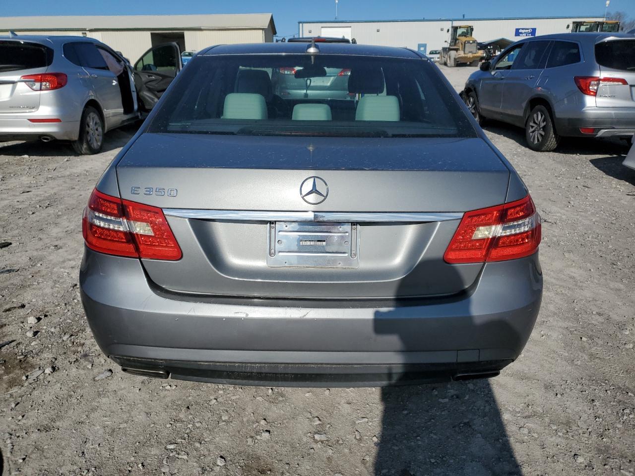 2012 MERCEDES-BENZ E-Class