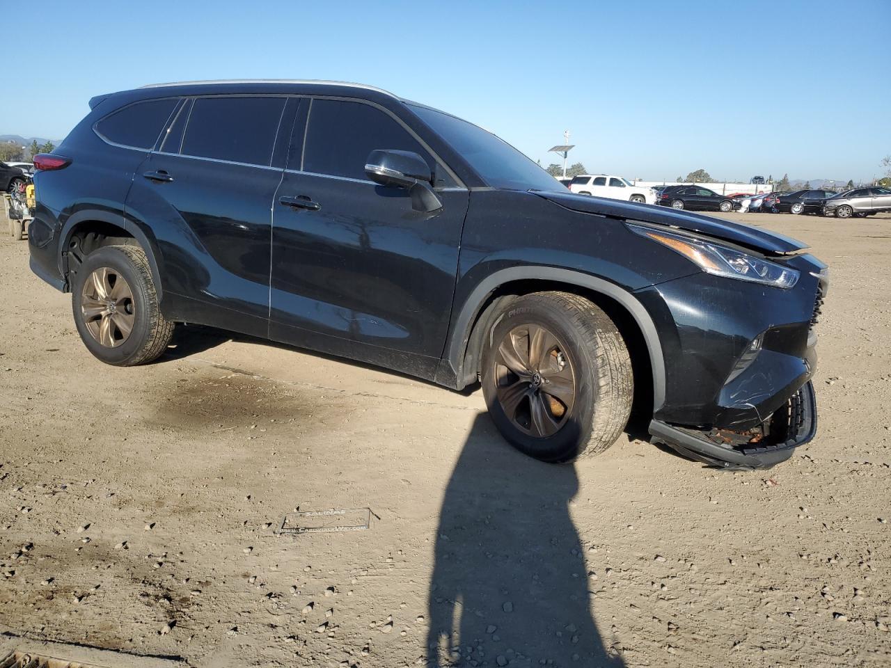 2022 TOYOTA HIGHLANDER
