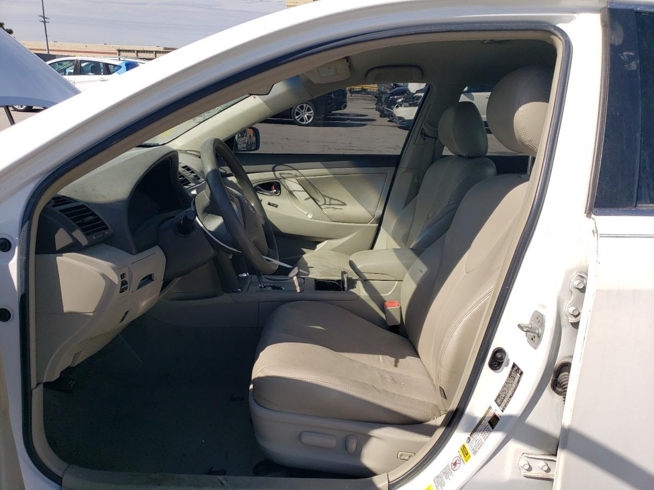 2010 TOYOTA CAMRY