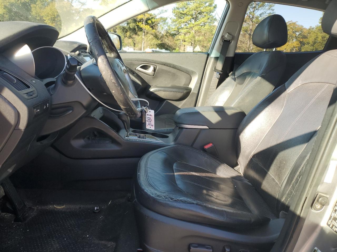 2012 HYUNDAI TUCSON