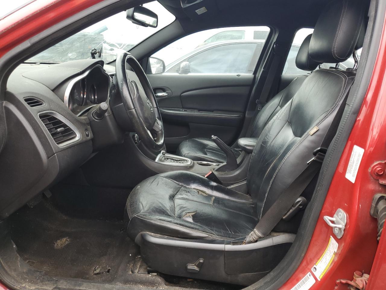 2014 DODGE Avenger