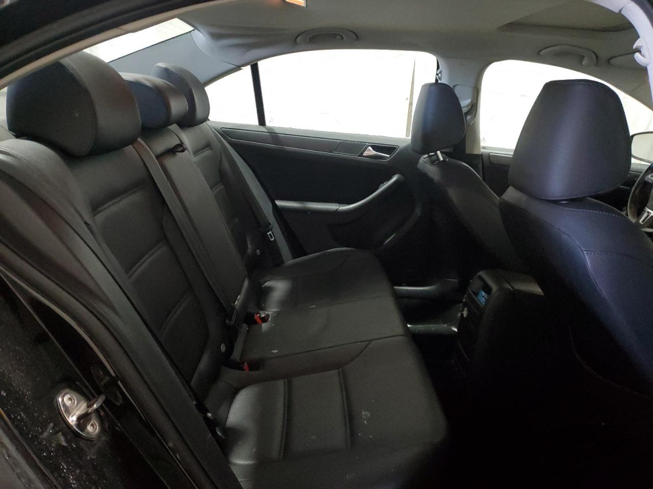 2012 VOLKSWAGEN JETTA