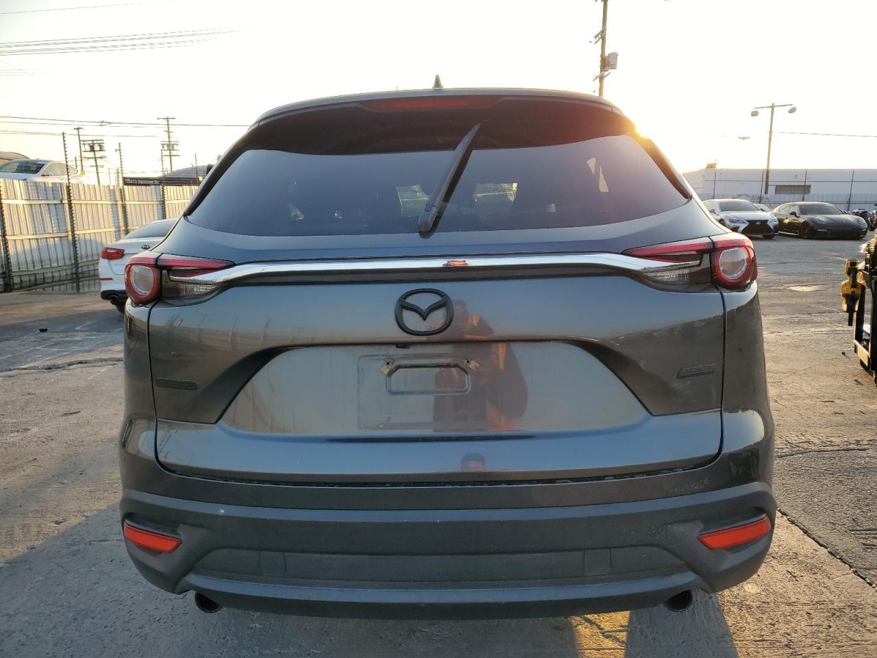 2018 MAZDA CX-9