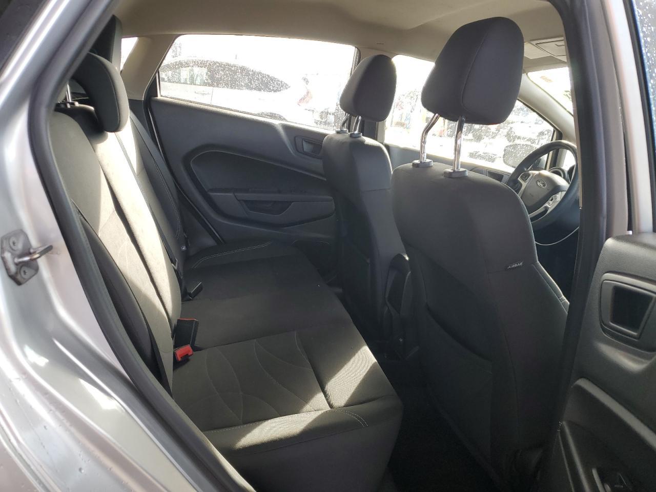 2017 FORD Fiesta