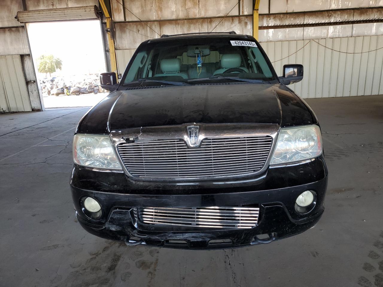 2004 LINCOLN Navigator