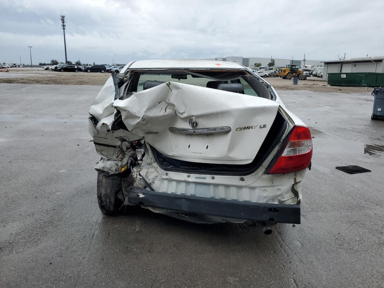 2004 TOYOTA CAMRY
