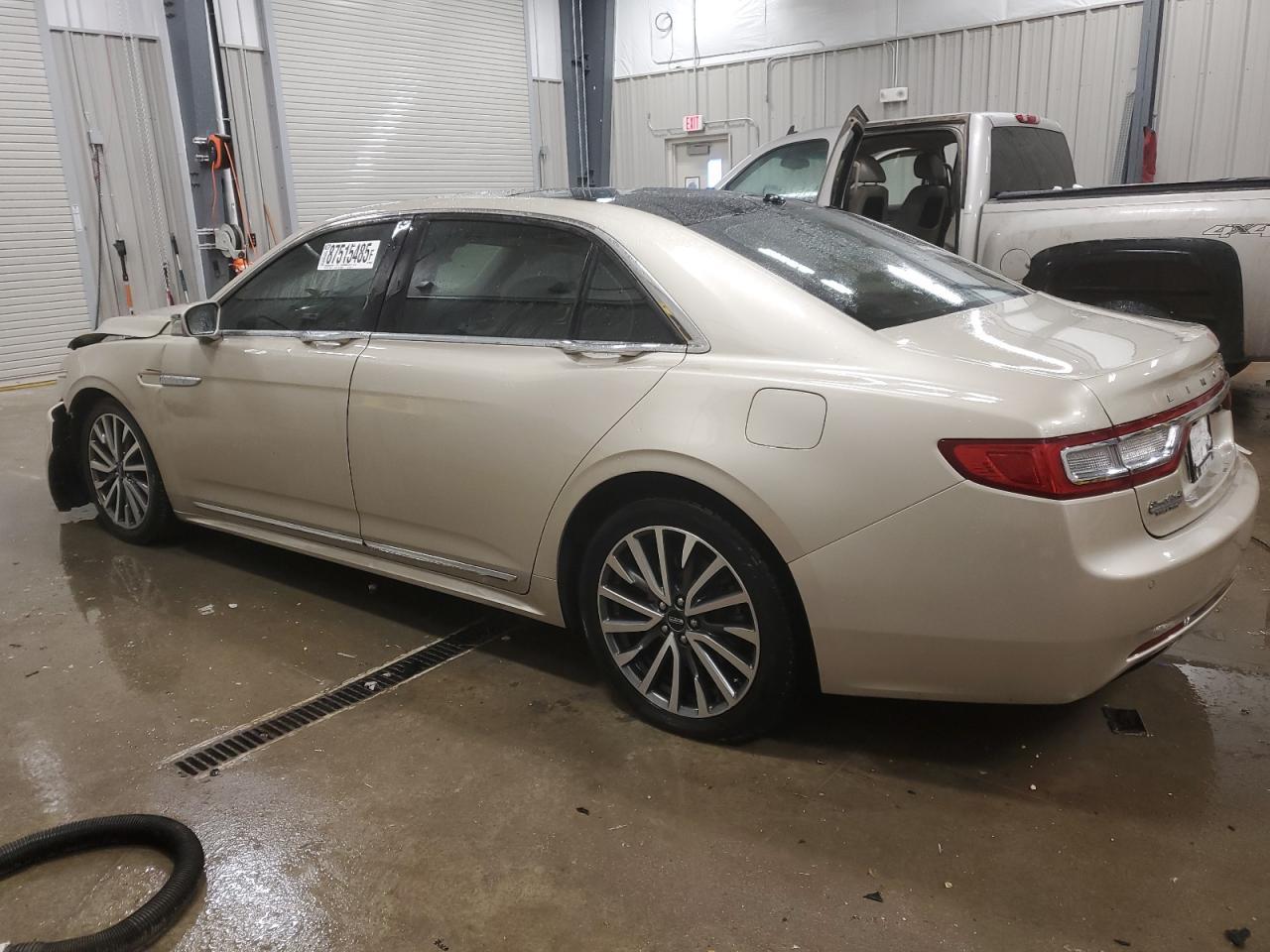 2017 LINCOLN Continental