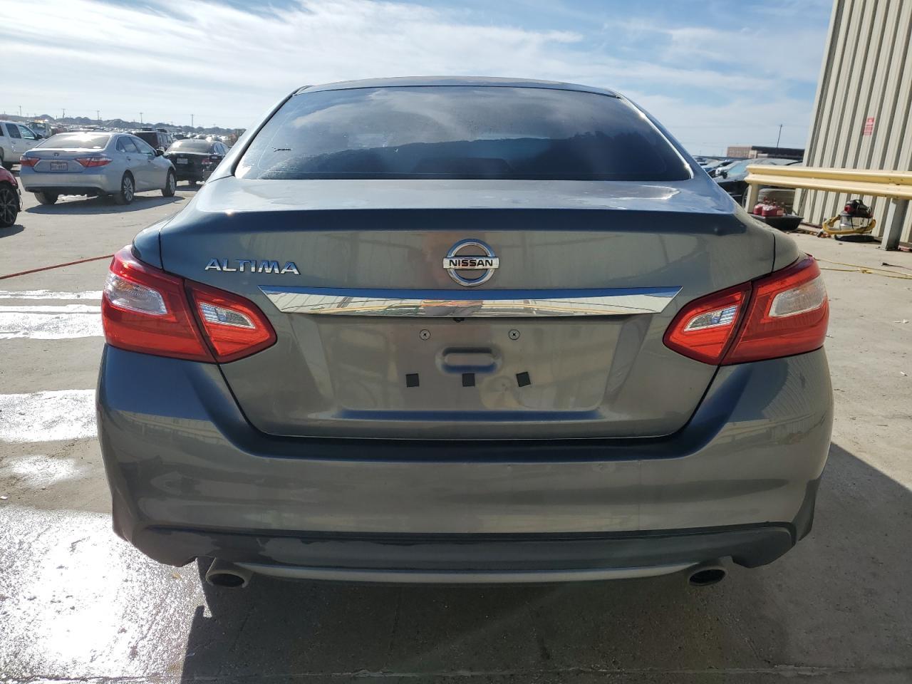 2016 NISSAN ALTIMA