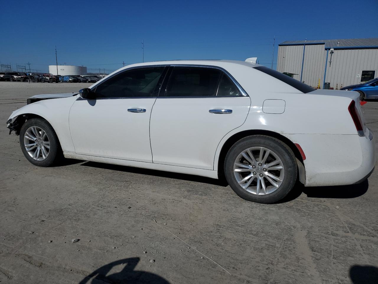 2016 CHRYSLER 300