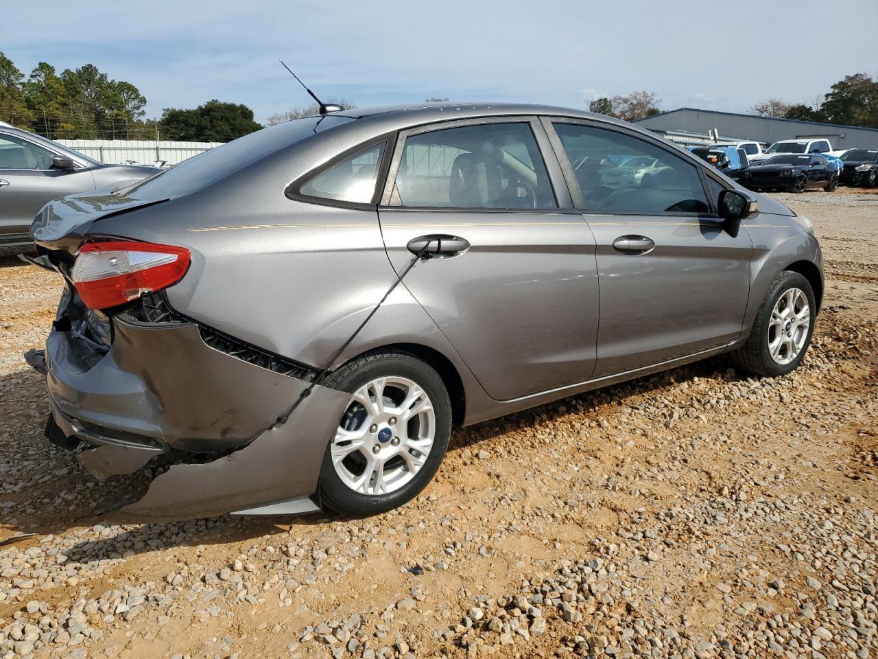 2014 FORD Fiesta