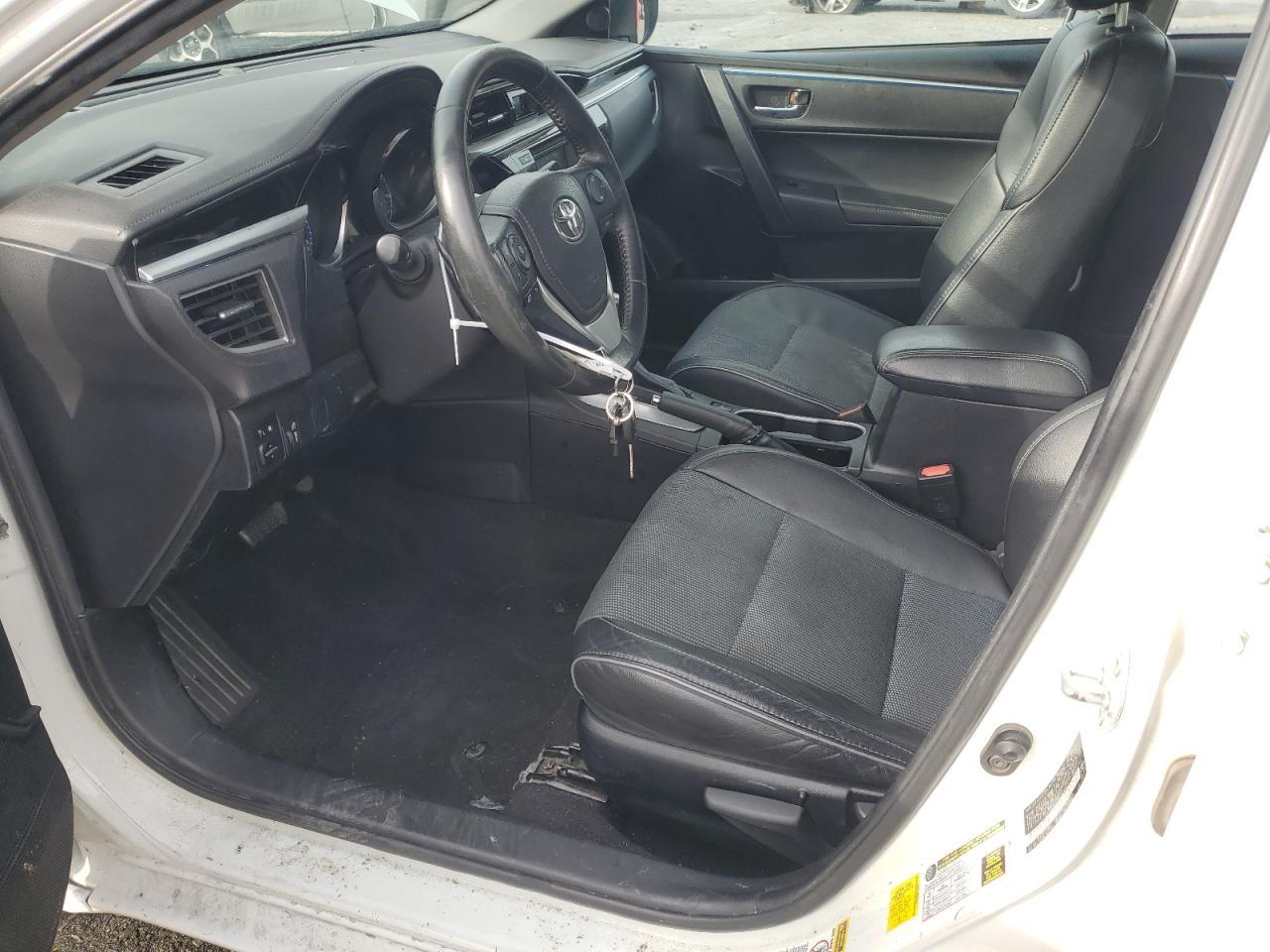 2015 TOYOTA COROLLA