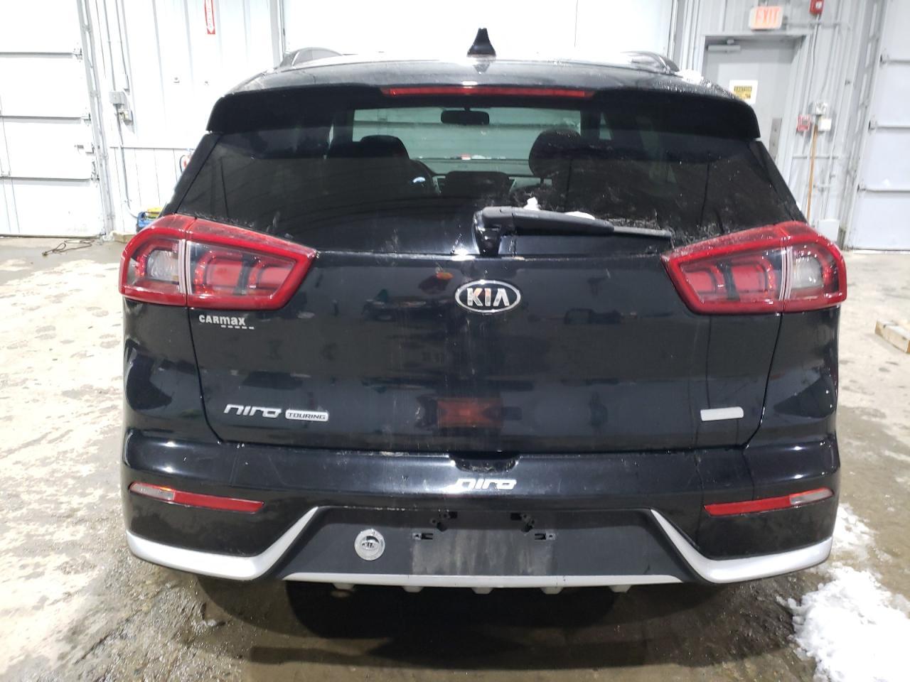 2017 KIA Niro