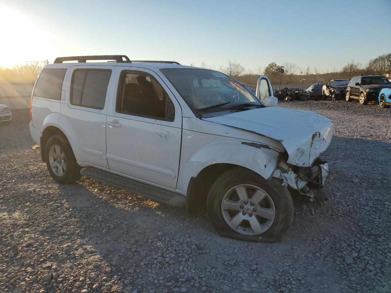 2009 NISSAN PATHFINDER