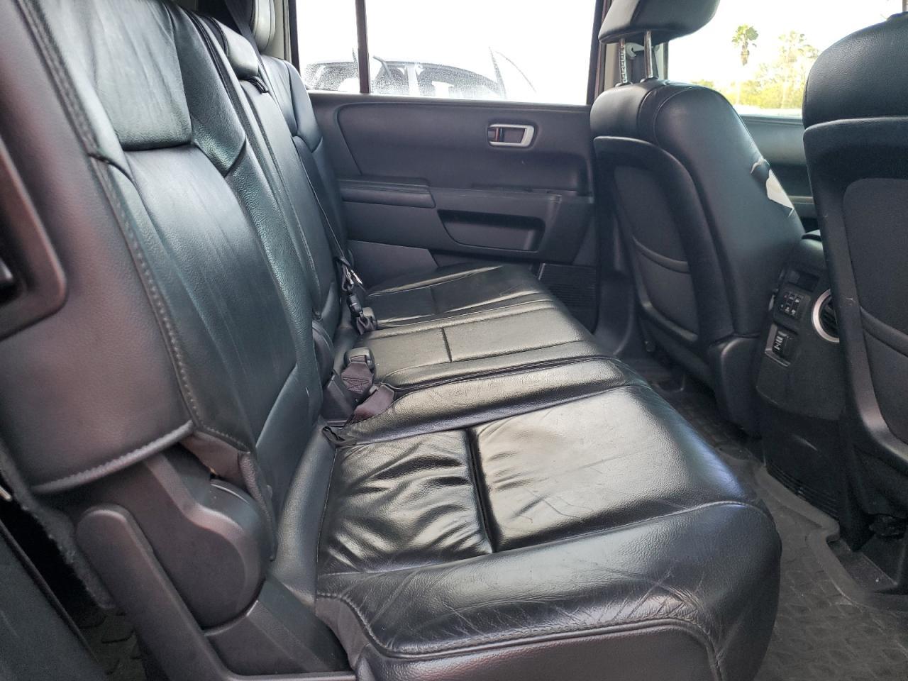 2015 HONDA PILOT
