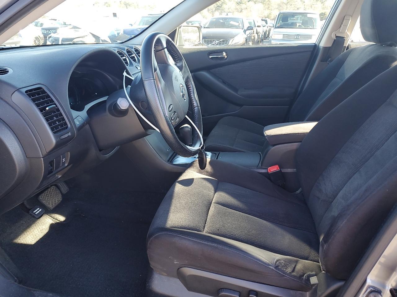 2010 NISSAN ALTIMA