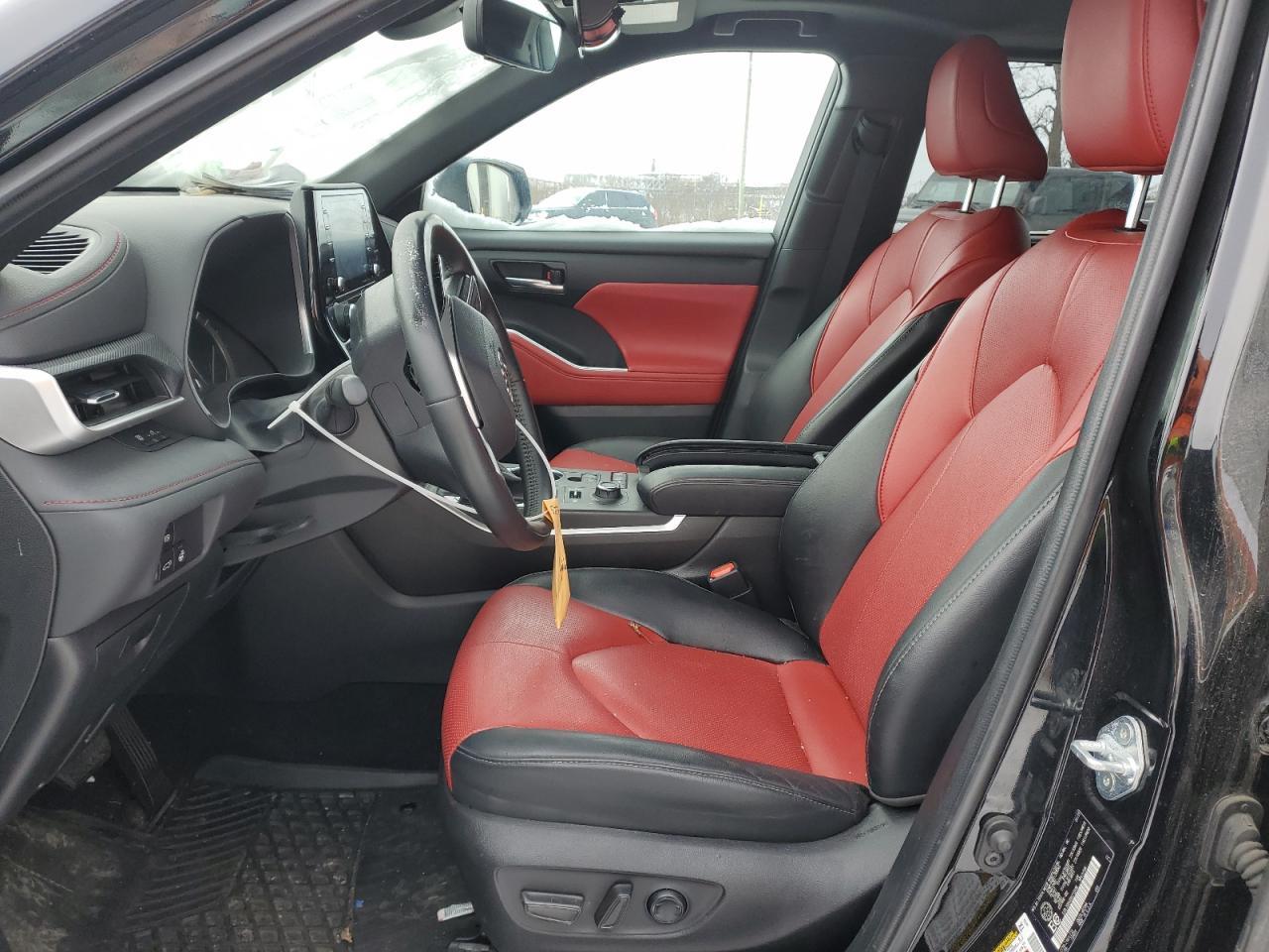 2022 TOYOTA HIGHLANDER