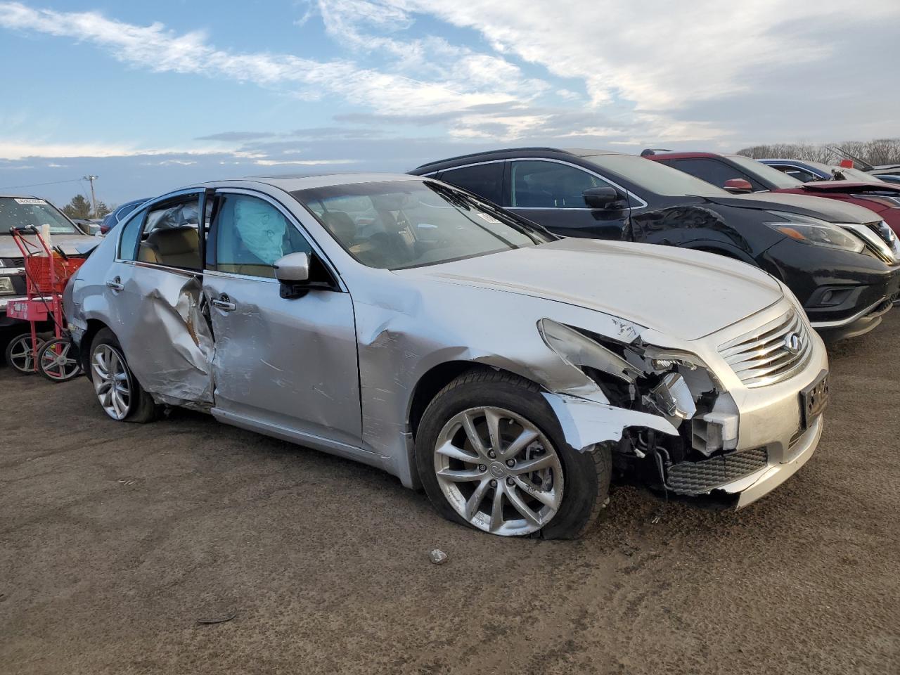 2009 INFINITI G37