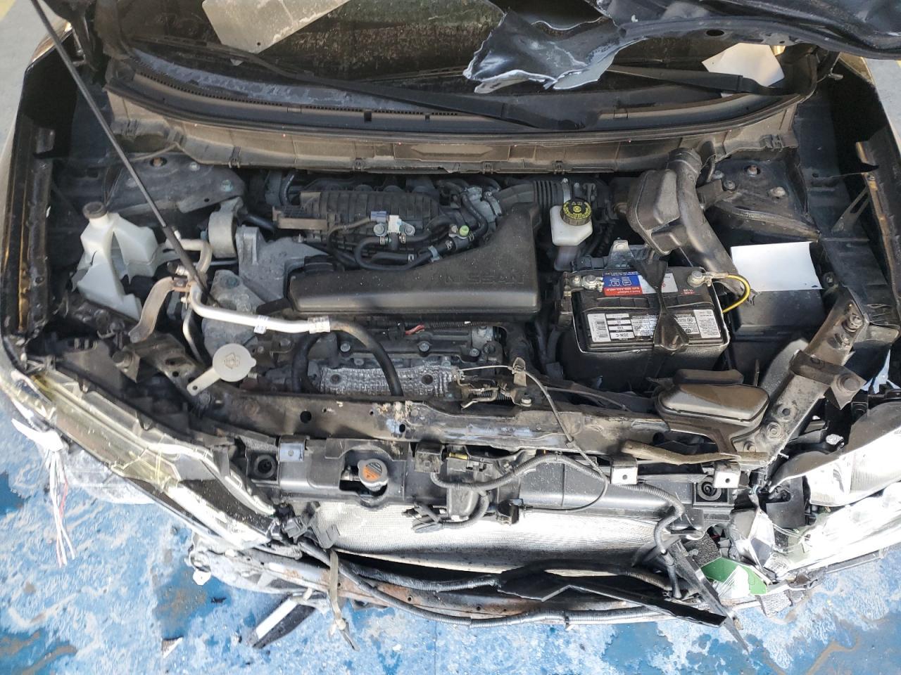 2015 NISSAN ROGUE