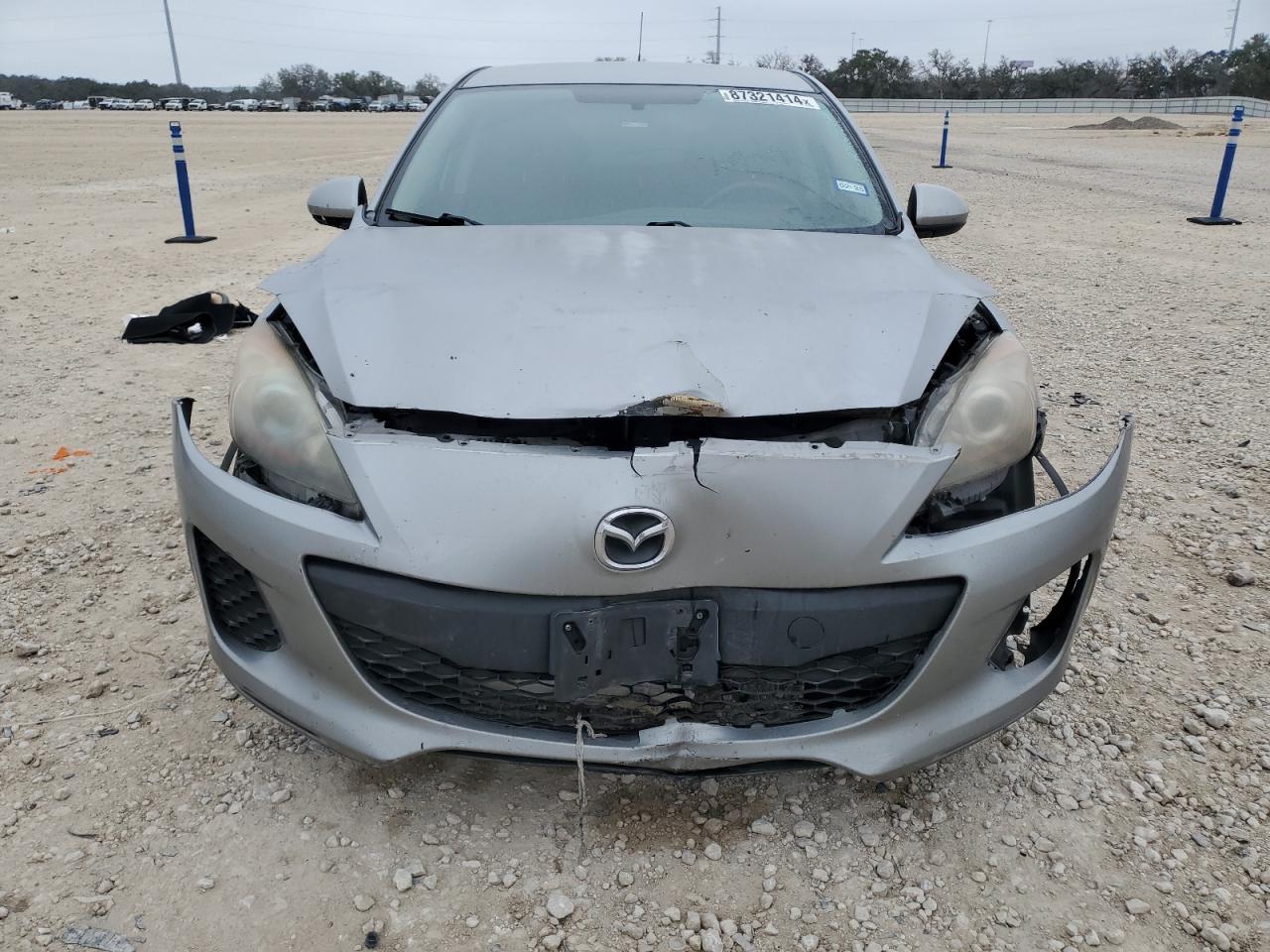 2013 MAZDA 3
