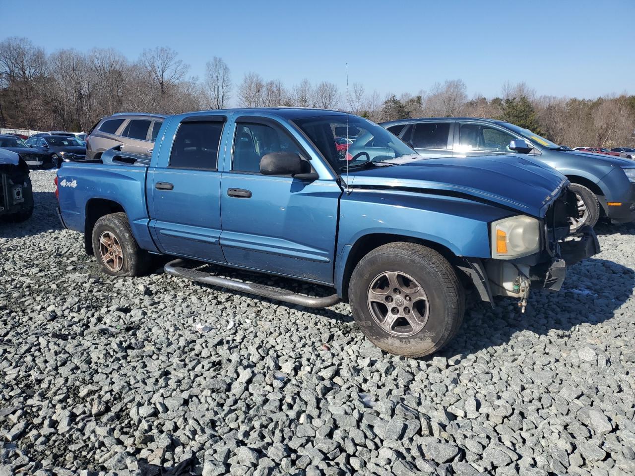 2005 DODGE Dakota