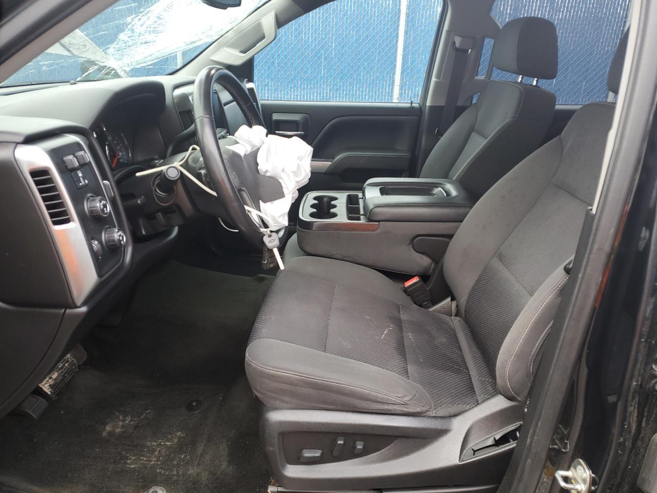 2018 CHEVROLET Silverado
