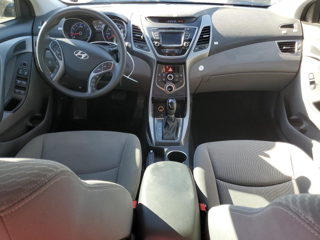 2015 HYUNDAI ELANTRA