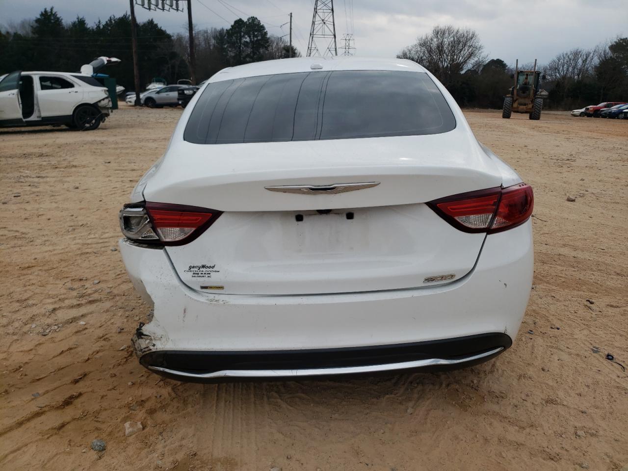 2015 CHRYSLER 200