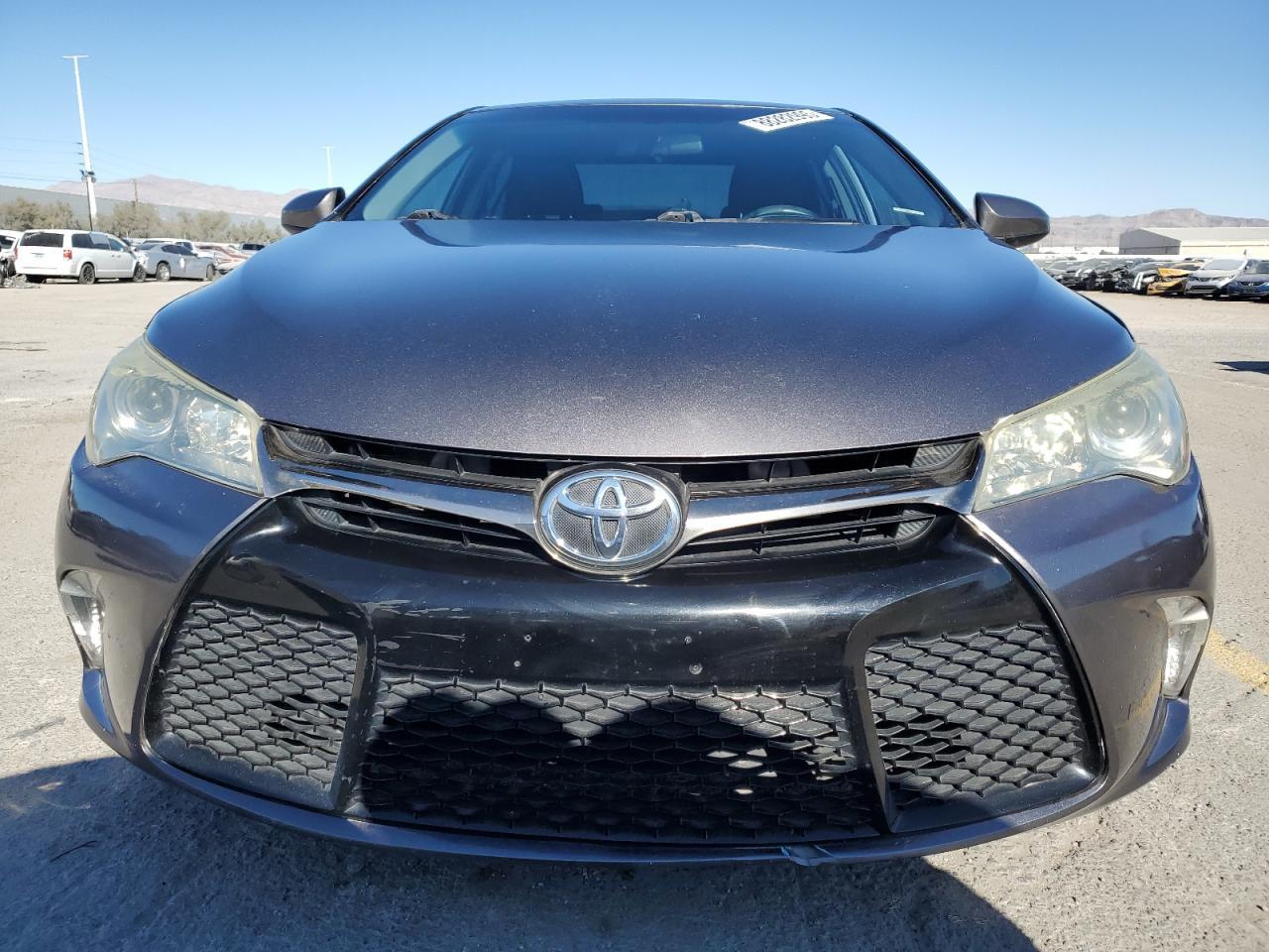 2016 TOYOTA CAMRY