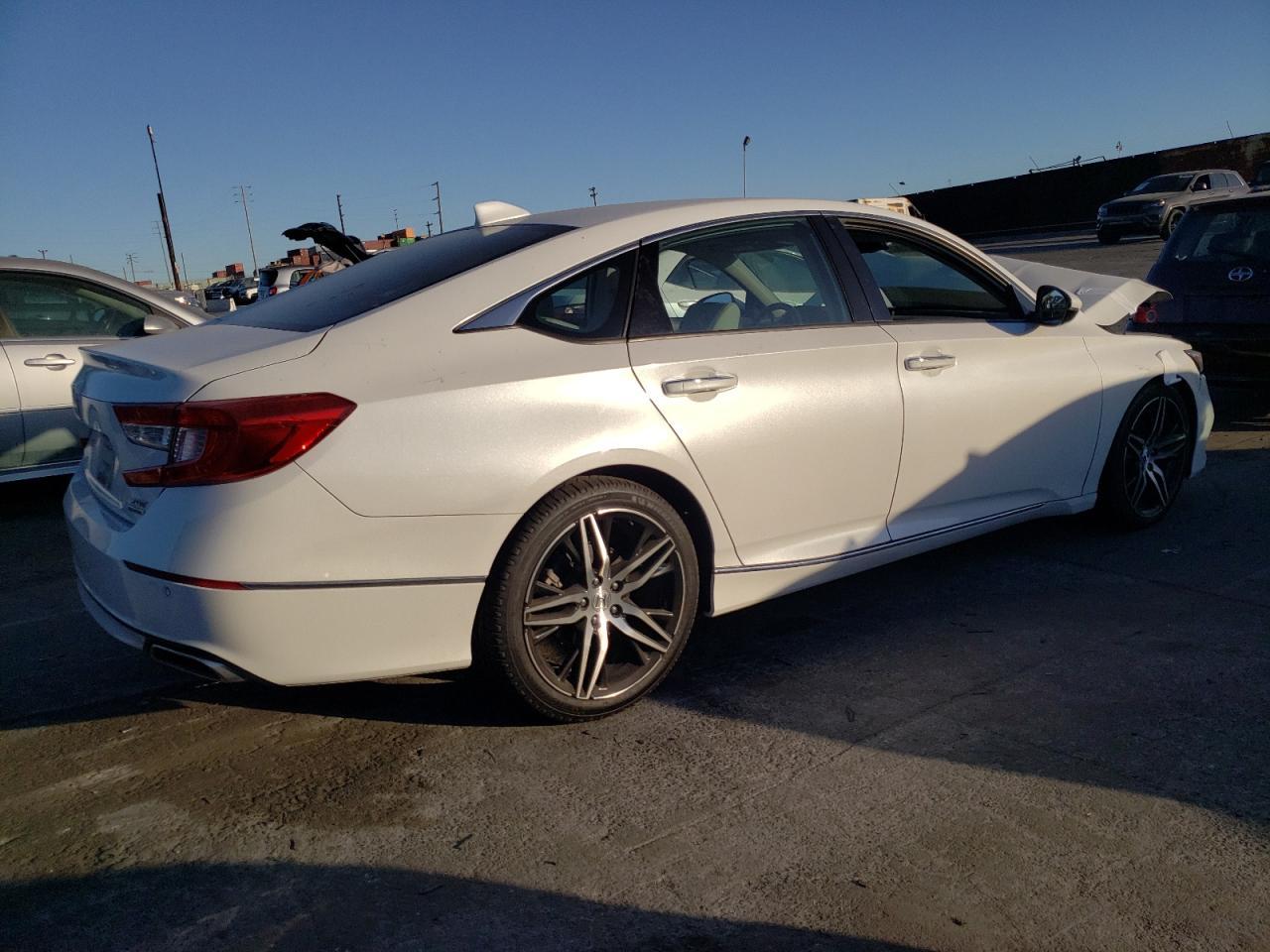 2022 HONDA ACCORD