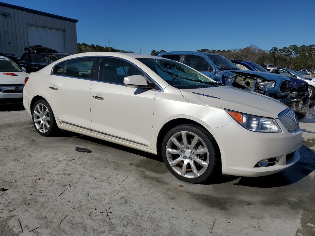 2011 BUICK LACROSSE