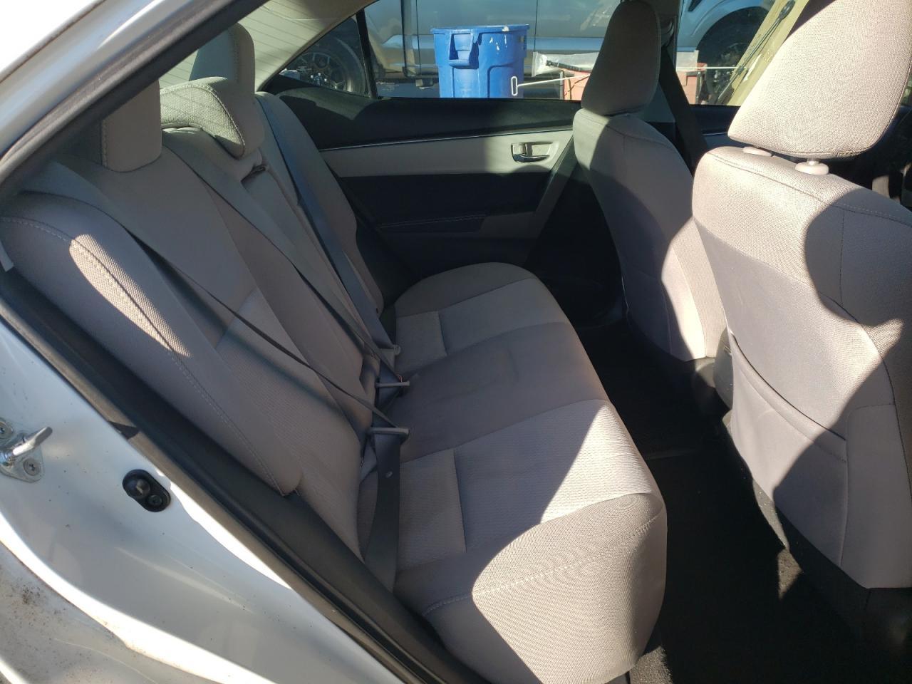 2016 TOYOTA COROLLA