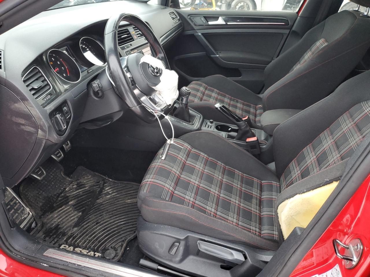 2016 VOLKSWAGEN GTI