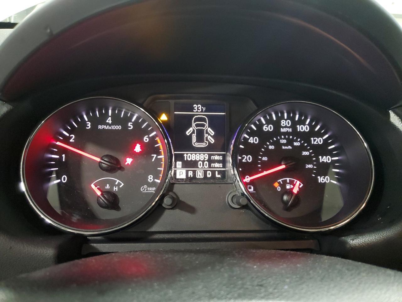 2015 NISSAN ROGUE