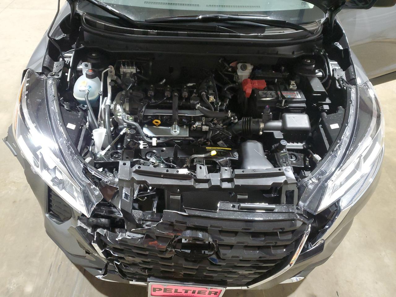 2024 NISSAN KICKS