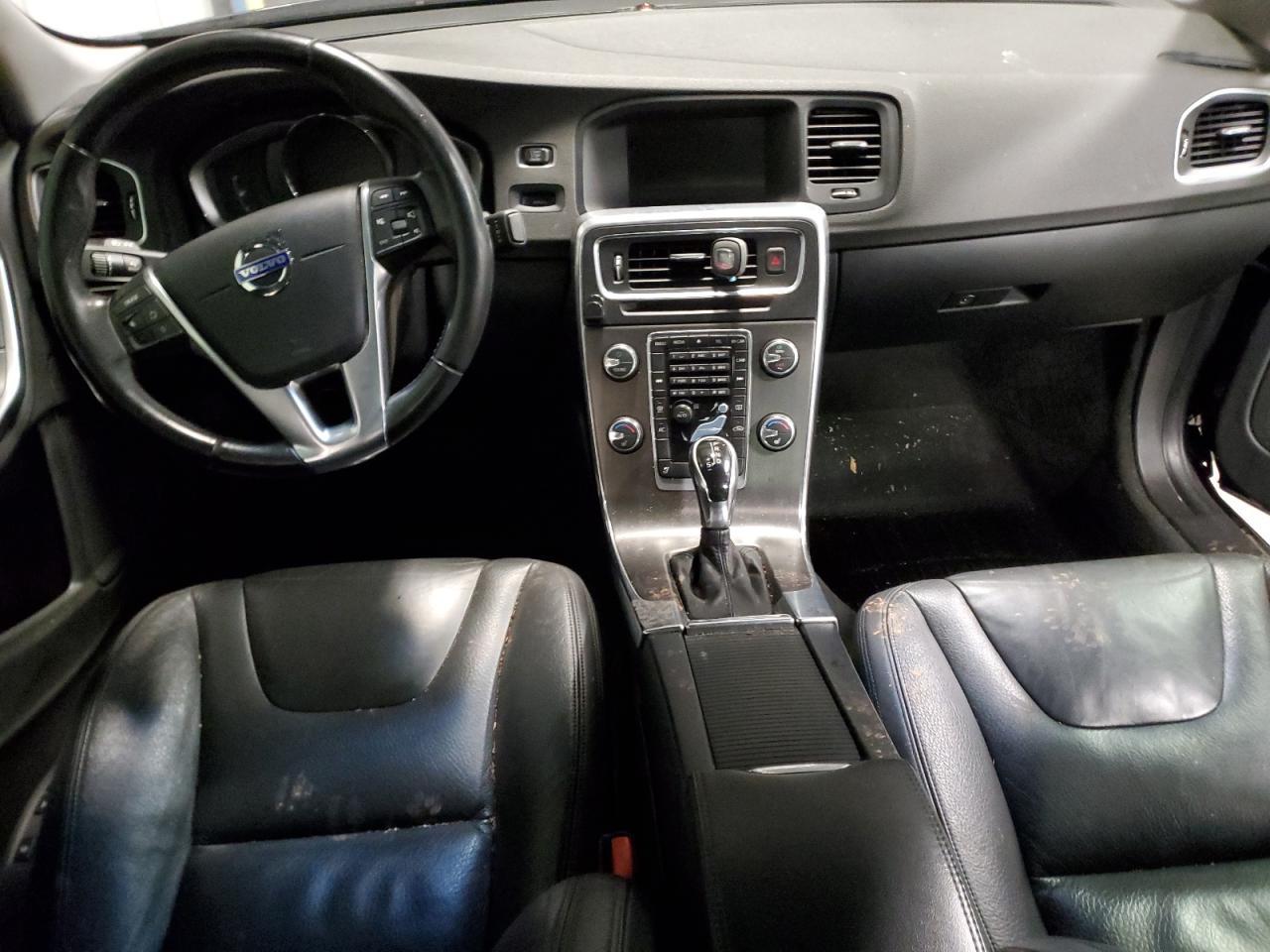 2014 VOLVO S60