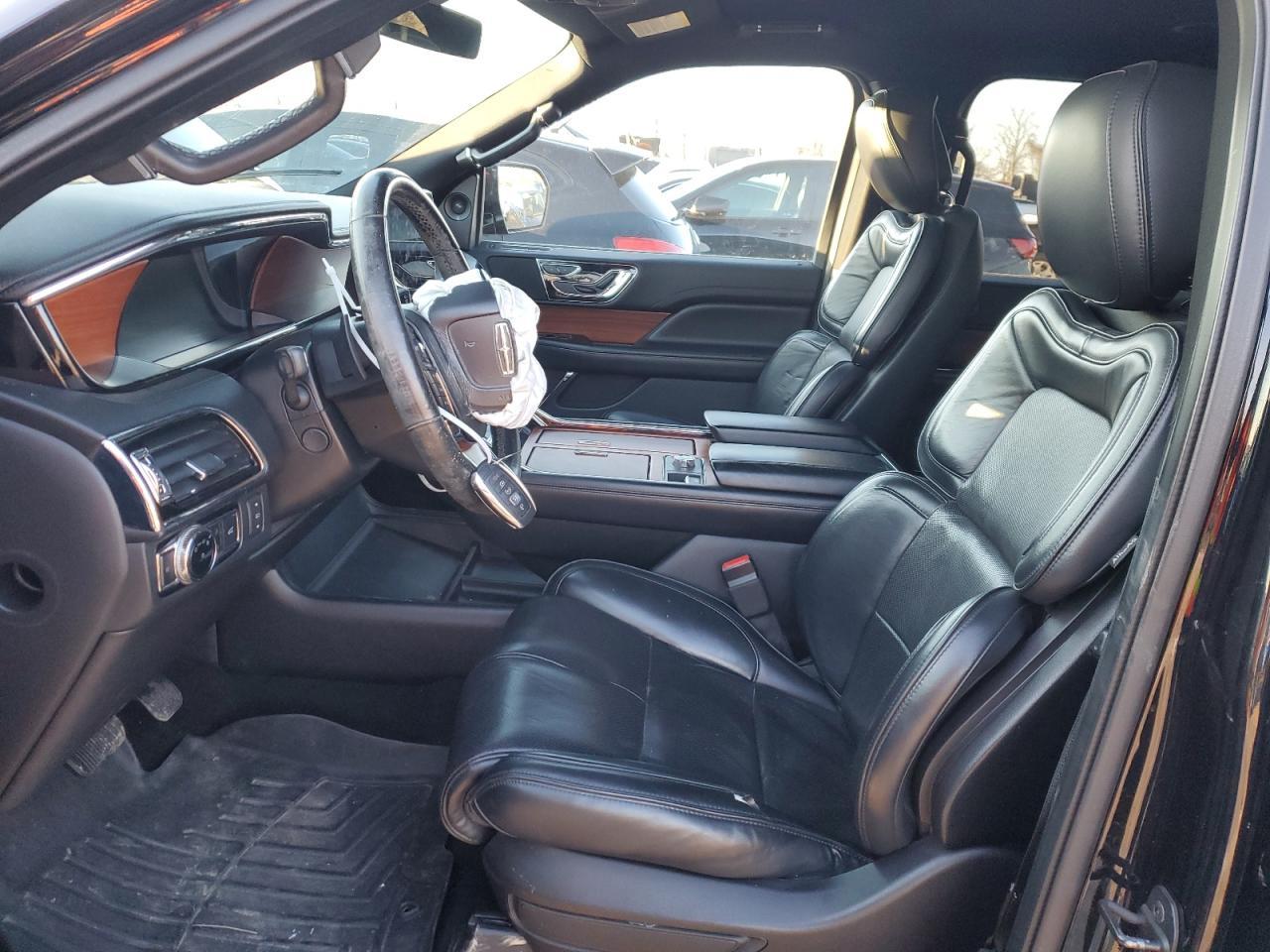 2019 LINCOLN Navigator