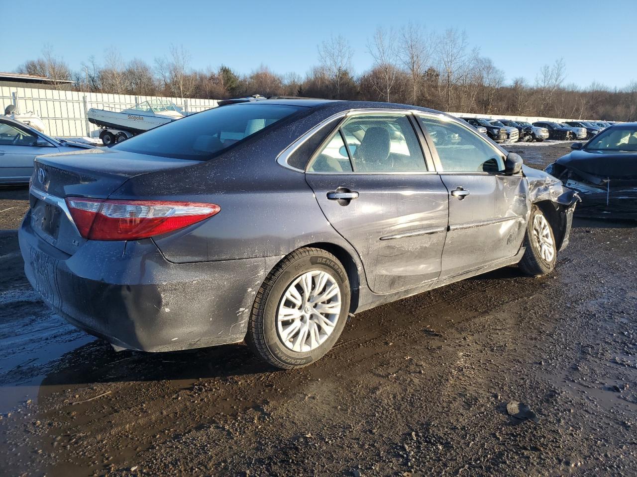 2016 TOYOTA CAMRY