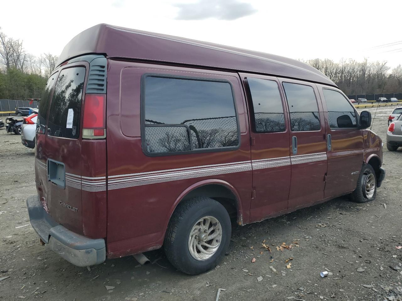 2001 CHEVROLET EXPRESS 2500