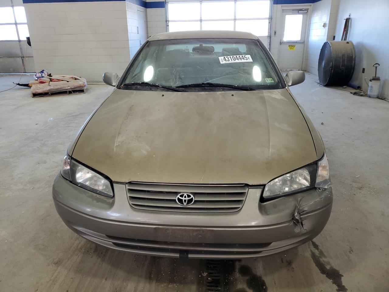 1999 TOYOTA CAMRY