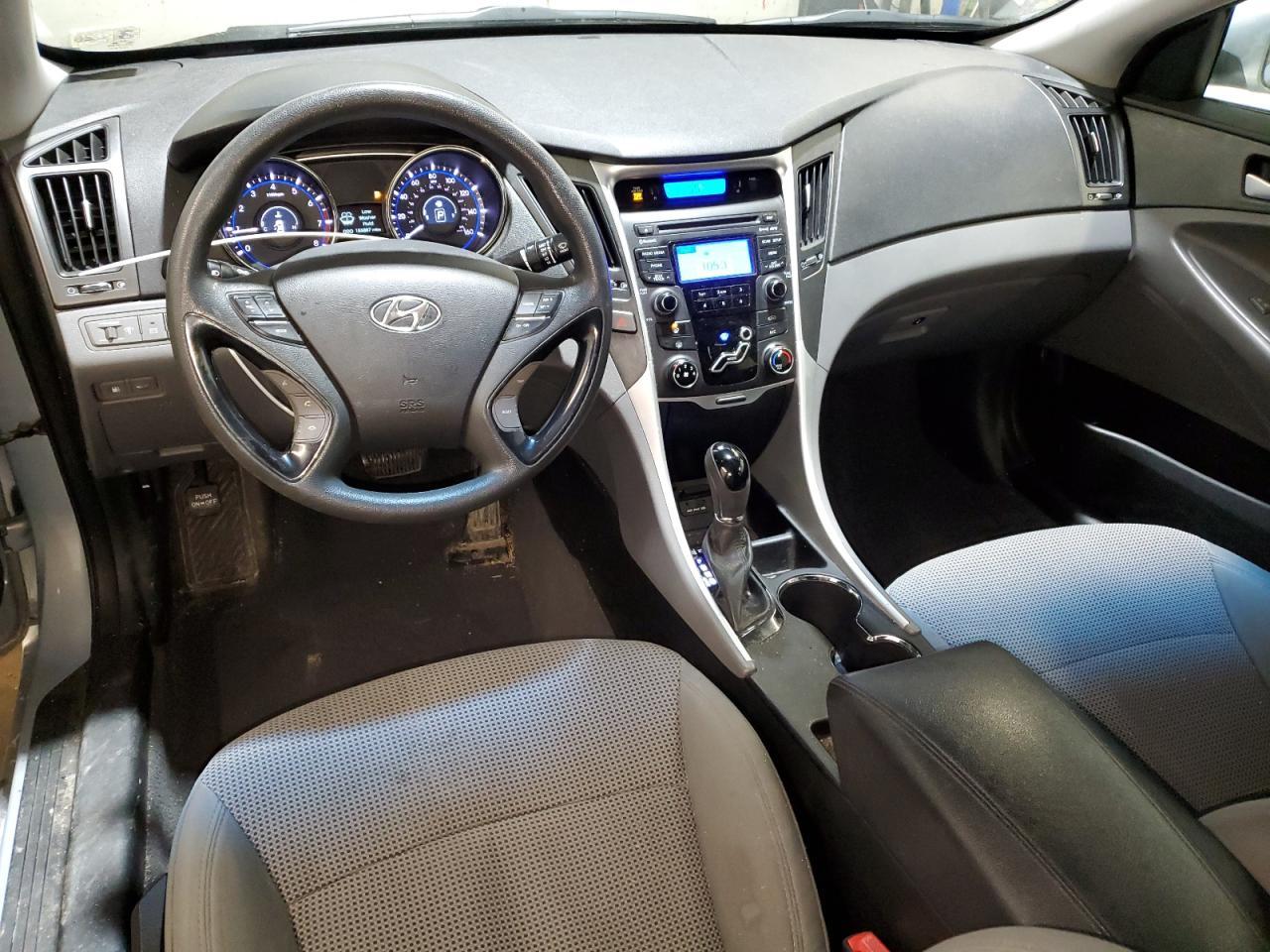 2013 HYUNDAI SONATA