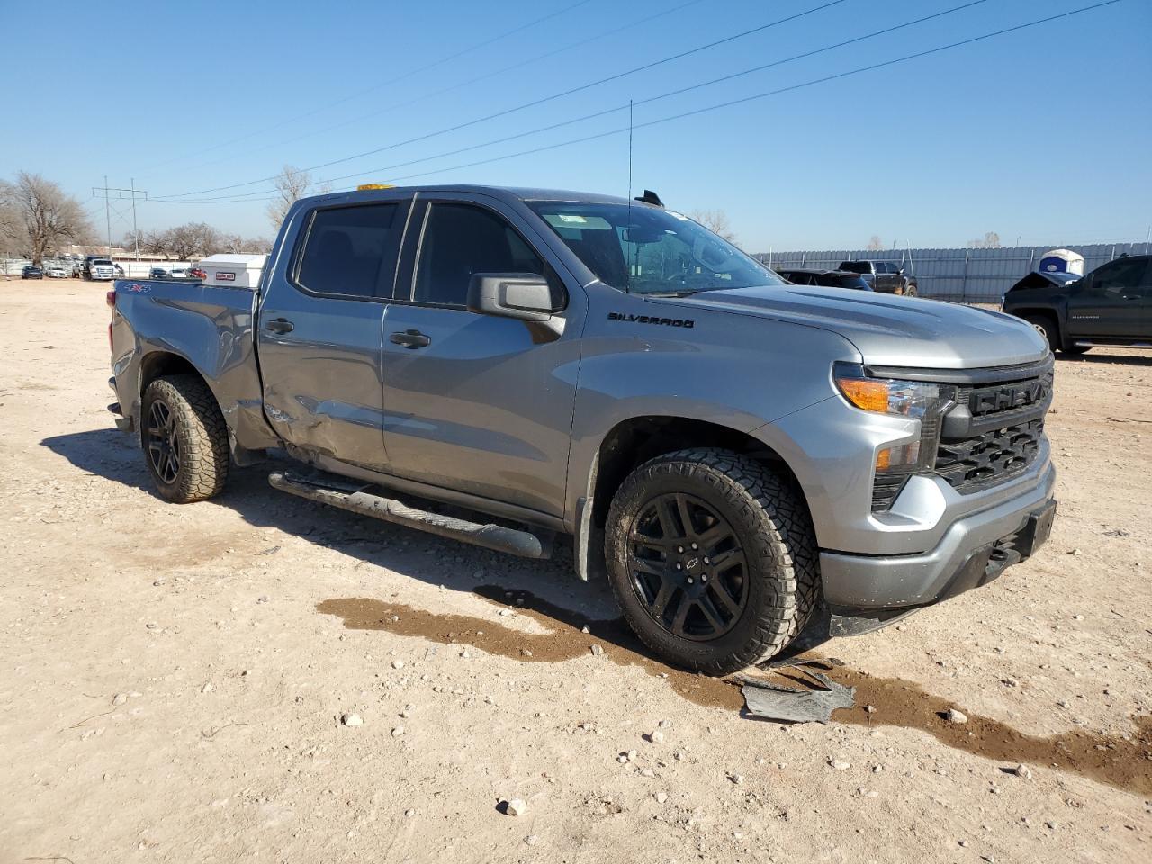 2024 CHEVROLET Silverado