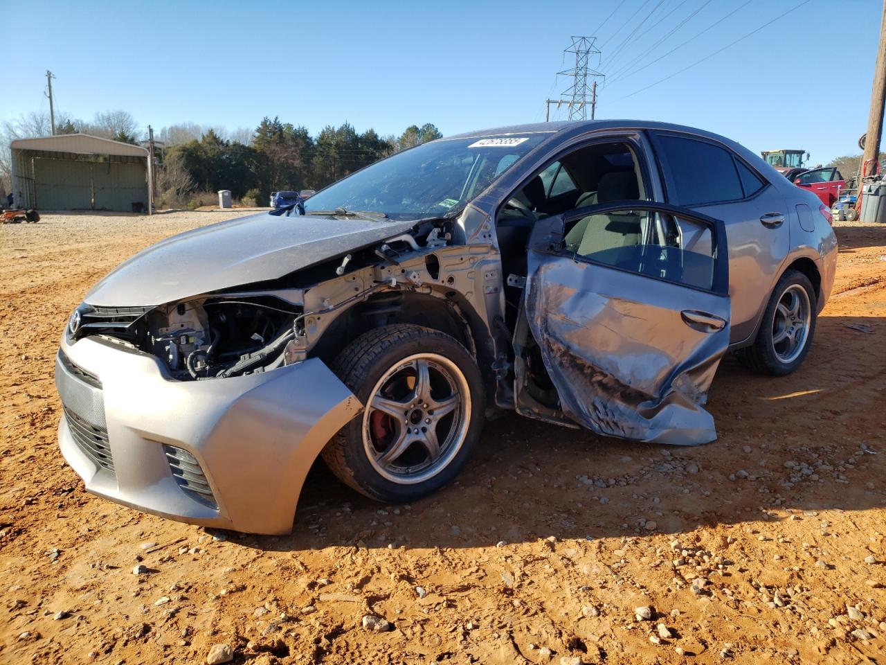 2016 TOYOTA COROLLA