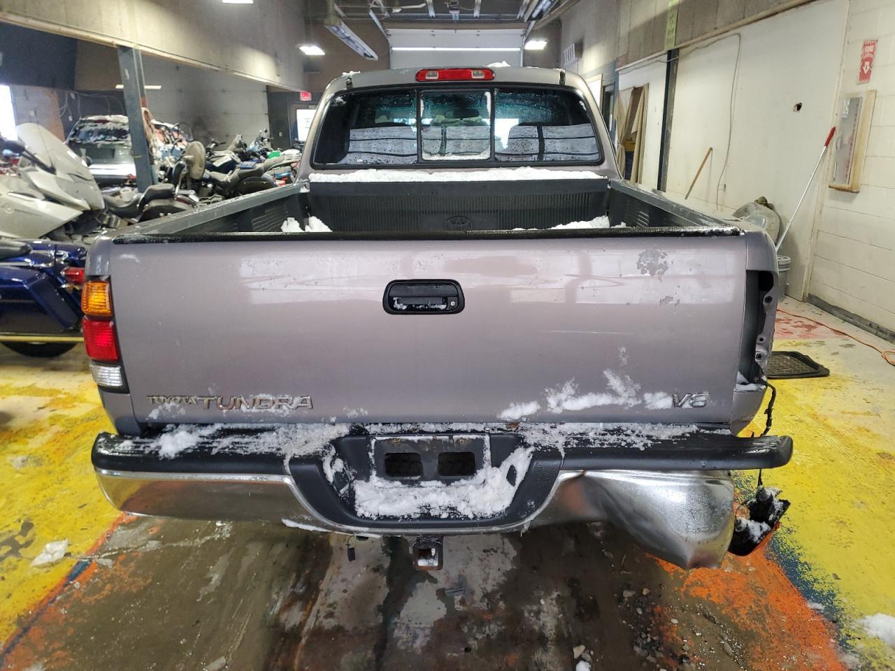 2000 TOYOTA TUNDRA