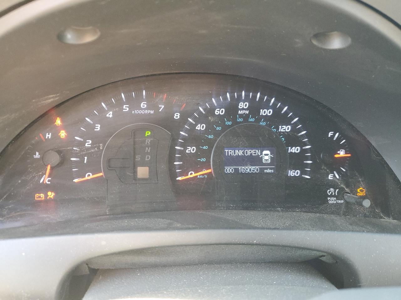 2011 TOYOTA CAMRY