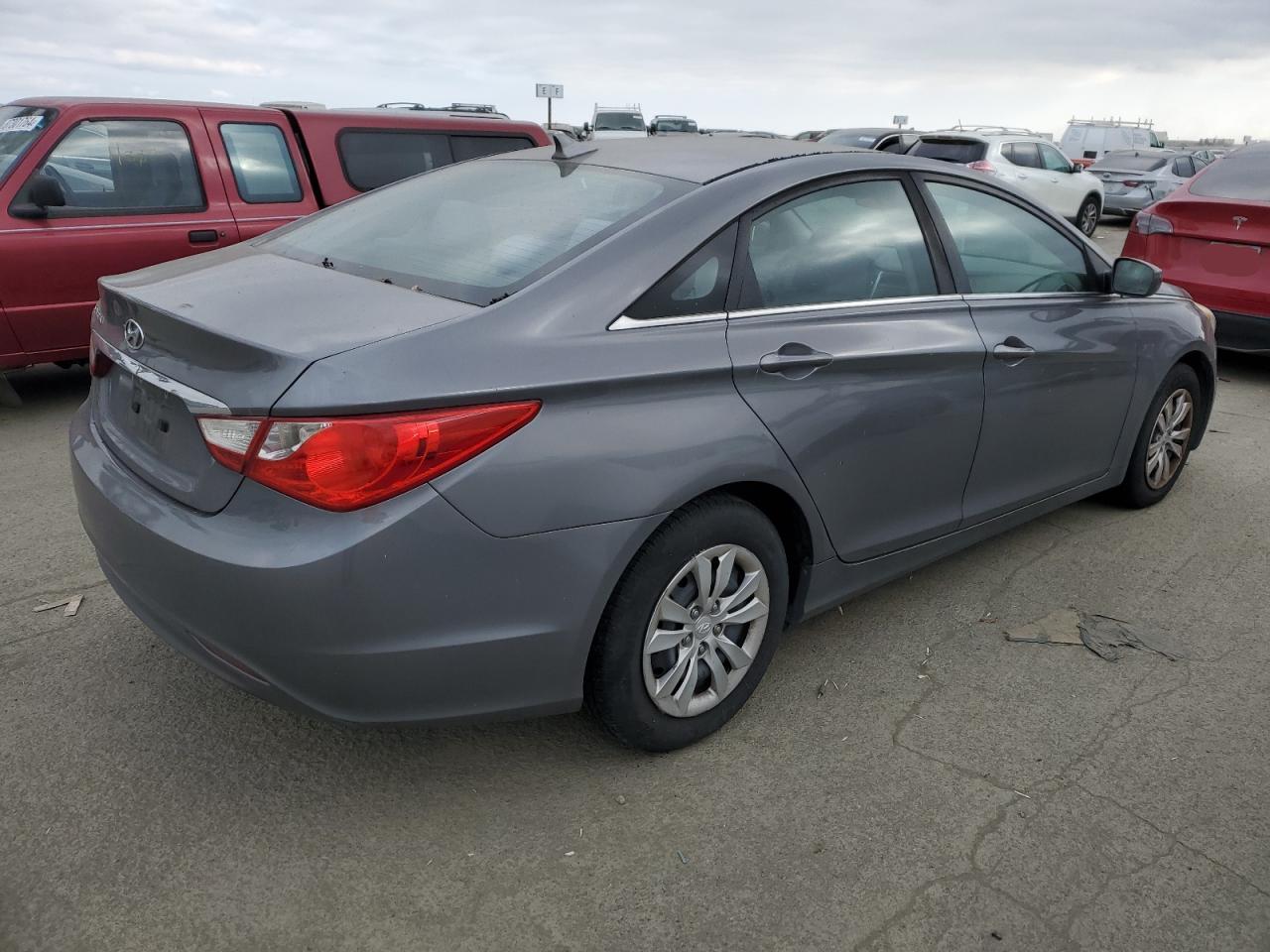 2011 HYUNDAI SONATA